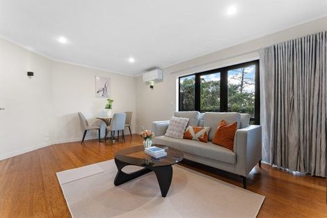 Photo of property in 12b Kimberly Grove, Greenhithe, Auckland, 0632