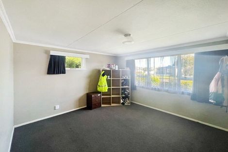 Photo of property in 29 Selwyn Crescent, College Estate, Whanganui, 4500
