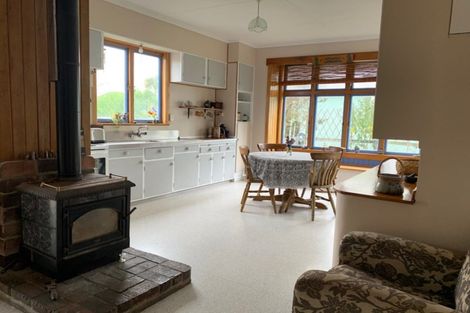 Photo of property in 47 Charlotte Street, Takapau, 4203