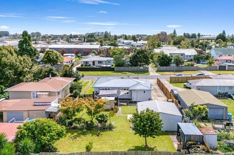Photo of property in 6 Totara Street, Edgecumbe, 3120