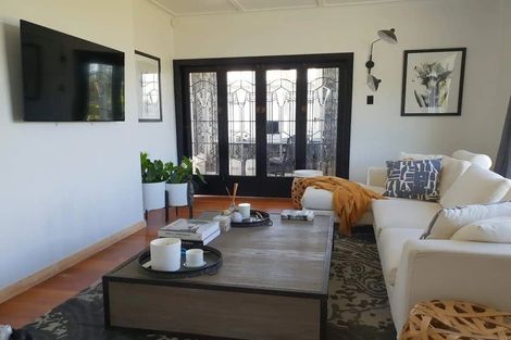 Photo of property in 18 Howden Road, Fairfield, Hamilton, 3214