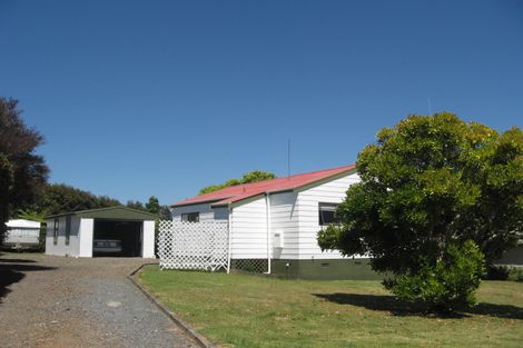 Photo of property in 16 Whenuariri Place, Maketu, Te Puke, 3189