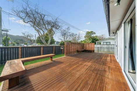 Photo of property in 13 Oxford Crescent, Ebdentown, Upper Hutt, 5018