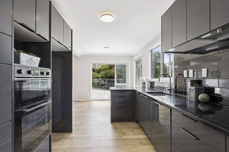 Photo of property in 156 Paremata Road, Paremata, Porirua, 5024