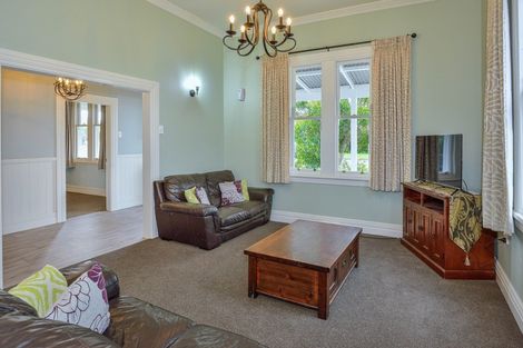 Photo of property in 166 Stout Street, Mangapapa, Gisborne, 4010