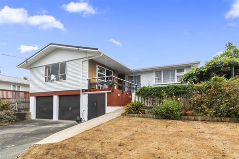 Photo of property in 76 Old Onerahi Road, Onerahi, Whangarei, 0110