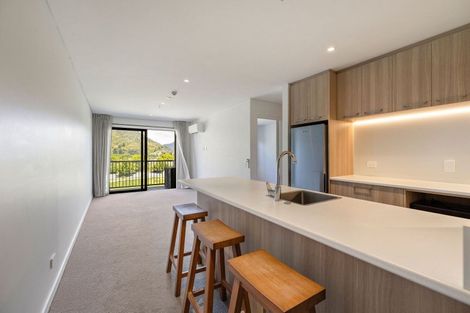 Photo of property in Toru Apartments, 408/10 Copper Beech Avenue, Frankton, Queenstown, 9300
