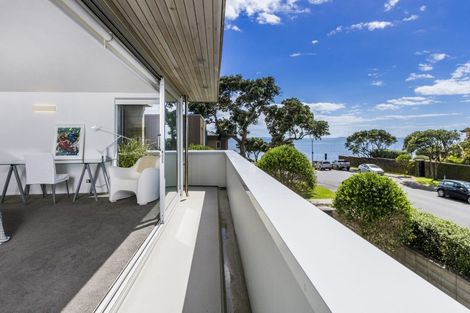 Photo of property in 28 Muritai Road, Milford, Auckland, 0620
