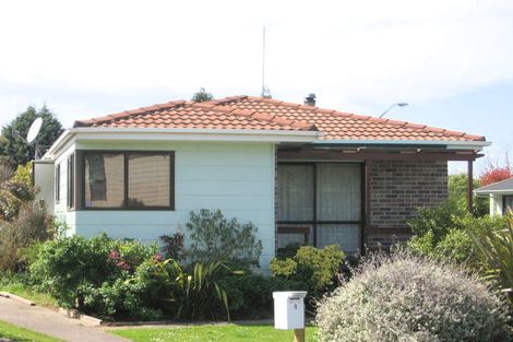 Photo of property in 1 Crystal Place, Pukehangi, Rotorua, 3015