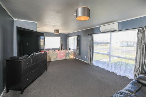 Photo of property in 5 Shoalhaven Street, Paeroa, 3600