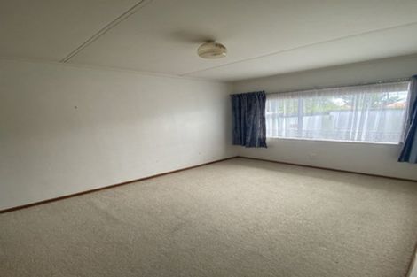 Photo of property in 12 Cambridge Street, Levin, 5510