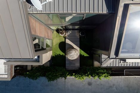 Photo of property in 1/141 Peterborough Street, Christchurch Central, Christchurch, 8013