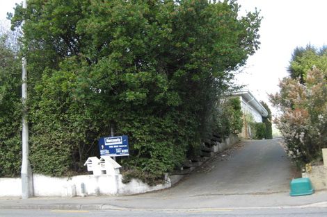 Photo of property in 44 Centaurus Road, Cashmere, Christchurch, 8022