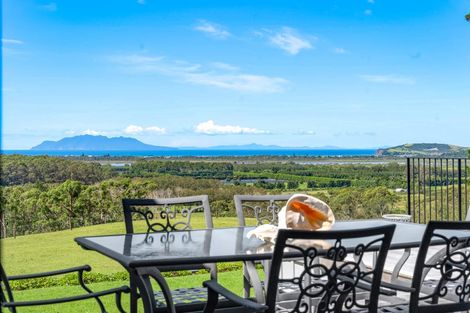 Photo of property in 201 Takatu Road, Tawharanui Peninsula, Warkworth, 0986