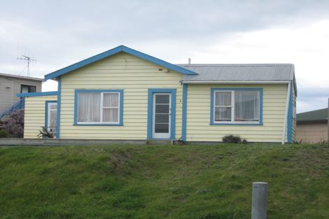 Photo of property in 4 Matakane Street, Waitarere Beach, Levin, 5510