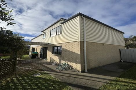 Photo of property in 70a Erlestoke Crescent, Churton Park, Wellington, 6037