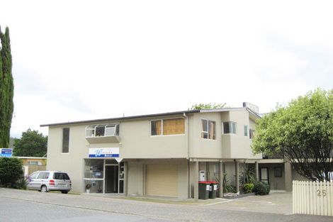 Photo of property in 1h/25 Weranui Road, Waiwera, Orewa, 0994