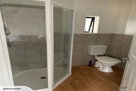 Photo of property in 2 Justin Place, Te Atatu Peninsula, Auckland, 0610