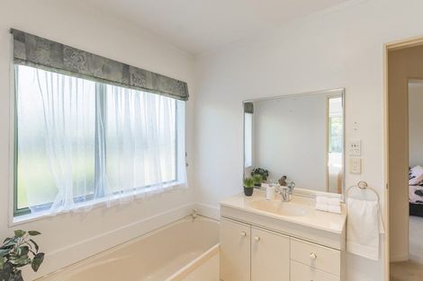 Photo of property in 102 Makarini Street, Paraparaumu, 5032