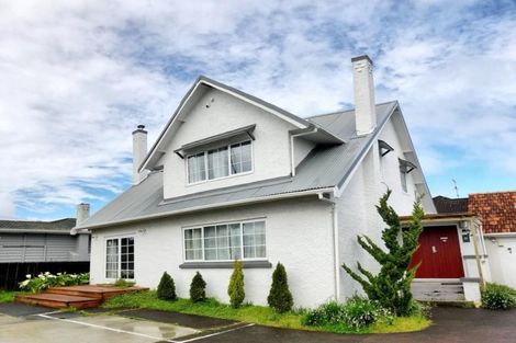 Photo of property in 397 Lake Road, Takapuna, Auckland, 0622