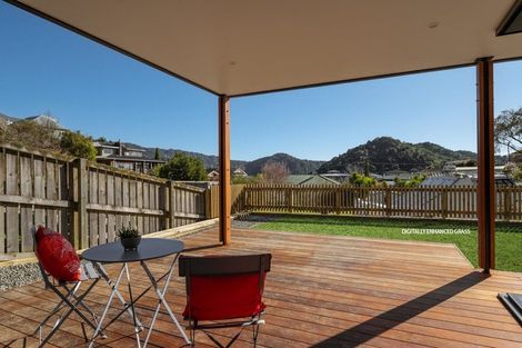 Photo of property in 12b Russell Street, Picton, 7220