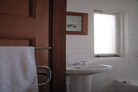 Photo of property in 7 Rattray Street, Devonport, Auckland, 0624