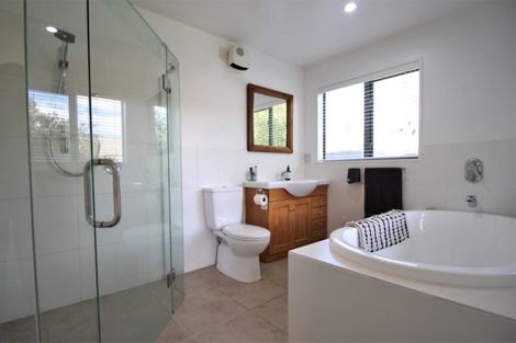 Photo of property in 42 Albert Drive, Clyde, 9330