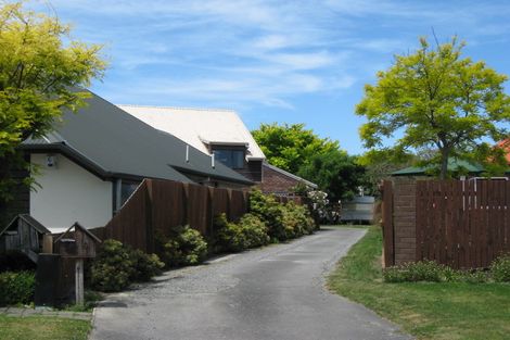 Photo of property in 6 Claverley Gardens Avonhead Christchurch City