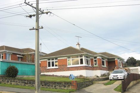 Photo of property in 323 Kenmure Road, Kenmure, Dunedin, 9011