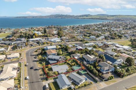 Photo of property in 8 Liston Avenue, Hilltop, Taupo, 3330