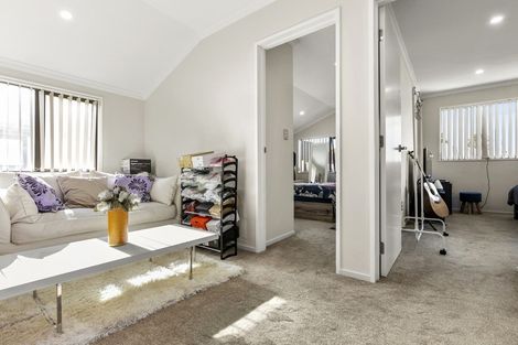 Photo of property in 63a Gray Avenue, Mangere East, Auckland, 2024