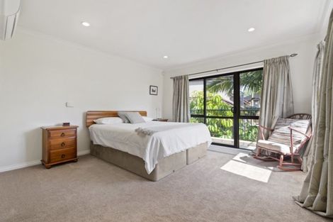 Photo of property in 44 Grammar School Road, Pakuranga, Auckland, 2010
