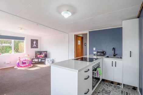 Photo of property in 1 Park Street, Winton, 9720