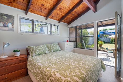 Photo of property in 14 Kennedy Park Drive, Pauanui, Hikuai, 3579