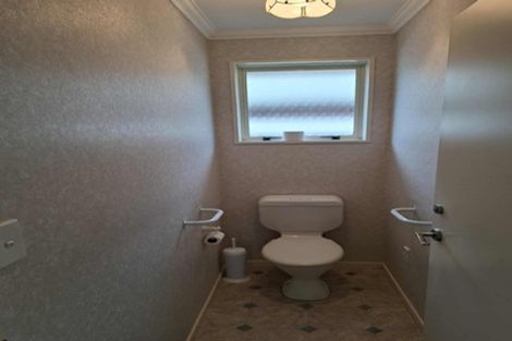 Photo of property in 120 Newcastle Street, Windsor, Invercargill, 9810