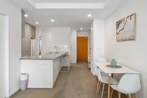 Photo of property in 16/12 Maunganui Road, Mount Maunganui, 3116