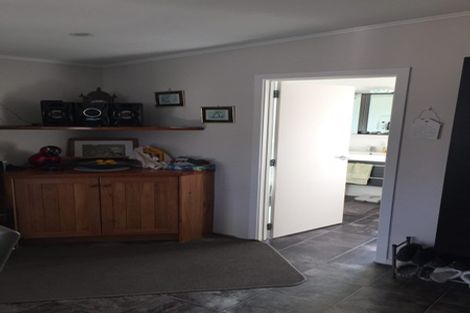 Photo of property in 11 Papaiti Road, Aramoho, Whanganui, 4584