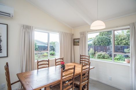 Photo of property in 244a Te Moana Road, Waikanae, 5036