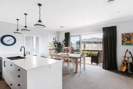 Photo of property in 34 Farrier Street, Papamoa, 3118