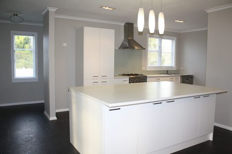 Photo of property in 27a Brecon Road, Stratford, 4332