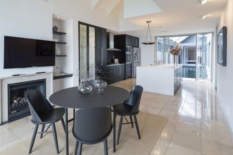 Photo of property in 43 Takutai Avenue, Half Moon Bay, Auckland, 2012