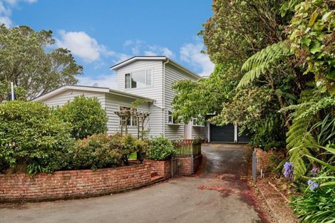 Photo of property in 5 Beavis Lane, Karori, Wellington, 6012