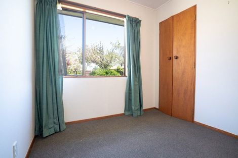 Photo of property in 3/2 Bill Ashcroft Grove, Havelock North, 4130
