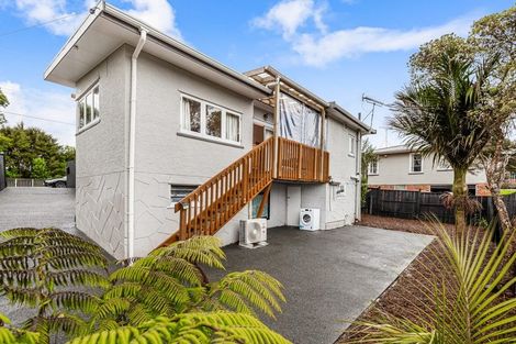 Photo of property in 1/27 Withers Road, Glen Eden, Auckland, 0602