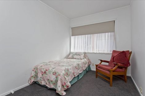 Photo of property in 71 Sandspit Road, Shelly Park, Auckland, 2014