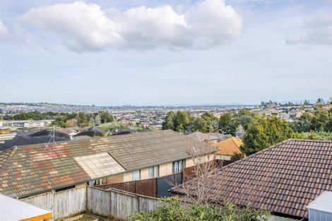 Photo of property in 55 Packspur Drive, Flat Bush, Auckland, 2016