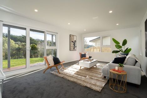 Photo of property in 50 Exploration Way, Whitby, Porirua, 5024
