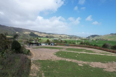 Photo of property in 139 South Manakau Road, Manakau, Otaki, 5583