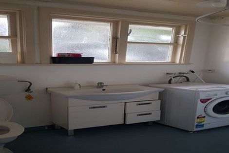 Photo of property in 185 Brockville Road, Brockville, Dunedin, 9011