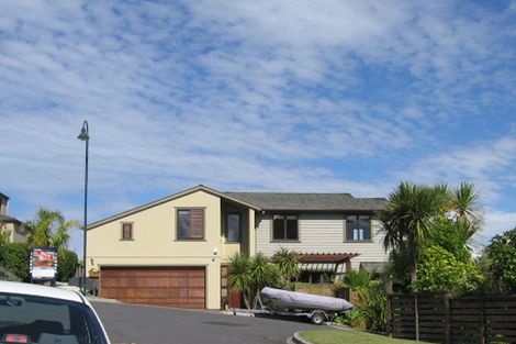Photo of property in 12 Rosella Place, Murrays Bay, Auckland, 0630